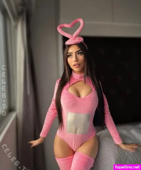 Xo Phiee OnlyFans Thumbnail #yDKfhuPgwb