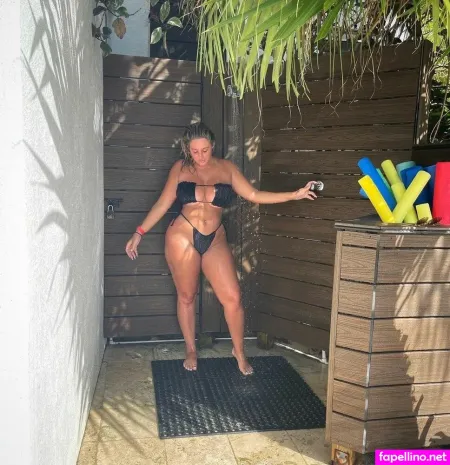 Xobritttannyyy OnlyFans Thumbnail #4QqQcfT0F1