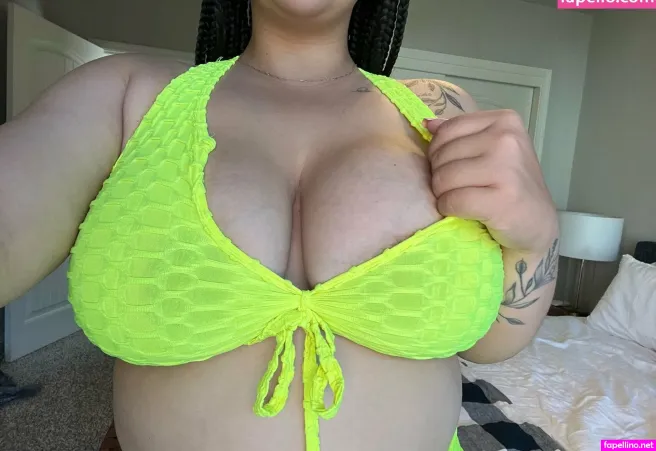 Xobrittxo OnlyFans Thumbnail #5YDn7TqmjN