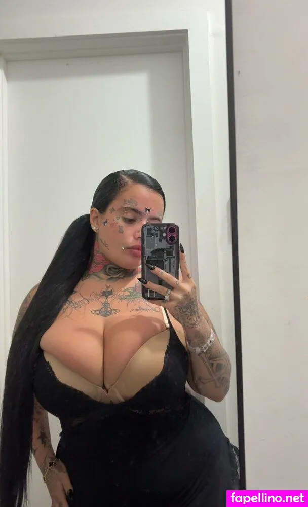 bloodwr1st, xocuban Nude Leaked OnlyFans Photo #0XDbGKIJkV