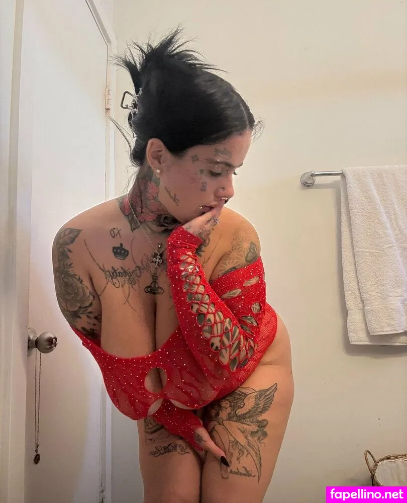 bloodwr1st, xocuban Nude Leaked OnlyFans Photo #6EhiTi3DdS