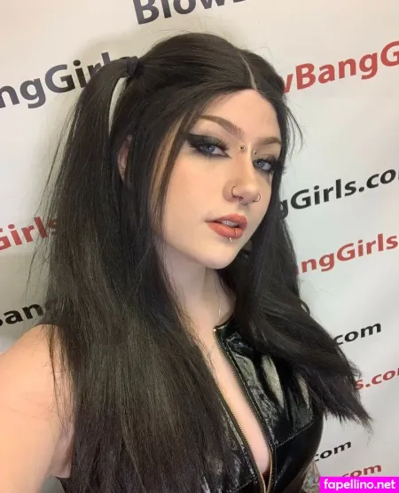 Xoe Grim OnlyFans Thumbnail #PBmSO8CDoU