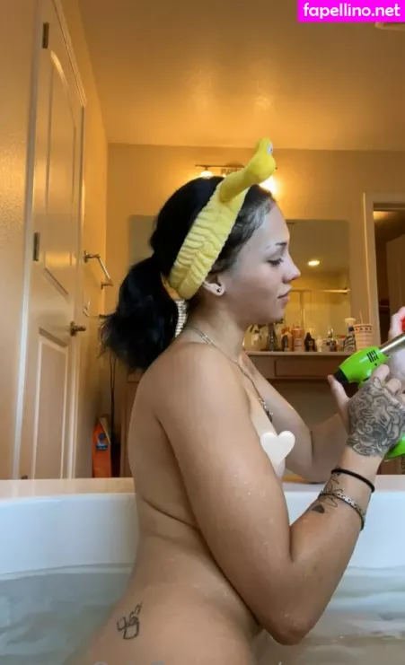 Xoeganja OnlyFans Thumbnail #N8MFnYGs0a