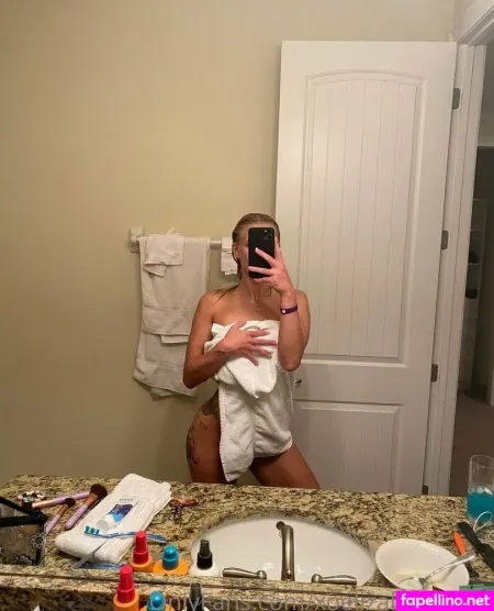 Xoelizabethxoxo OnlyFans Thumbnail #KGXSSVmq1Z
