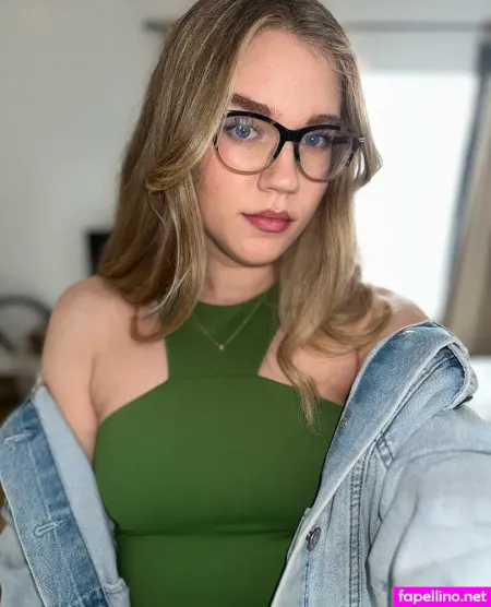 Xoelizarose OnlyFans Thumbnail #M0M6kliDYl