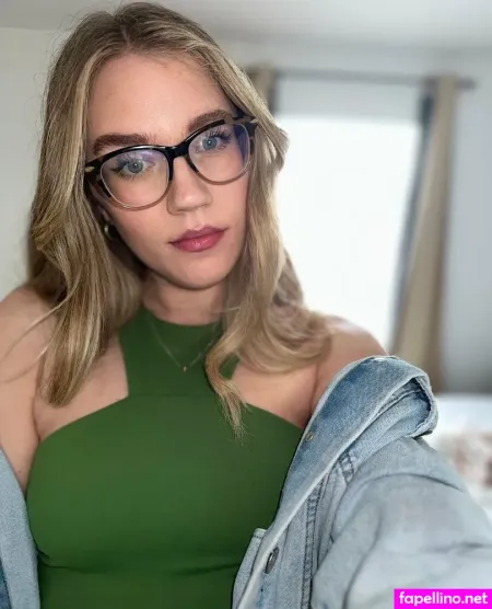 Xoelizarose OnlyFans Thumbnail #vq9316sbNy