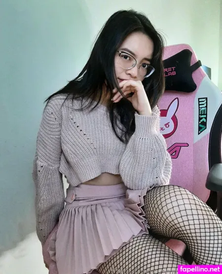 Xoenea OnlyFans Thumbnail #IpgOJ7gV6W