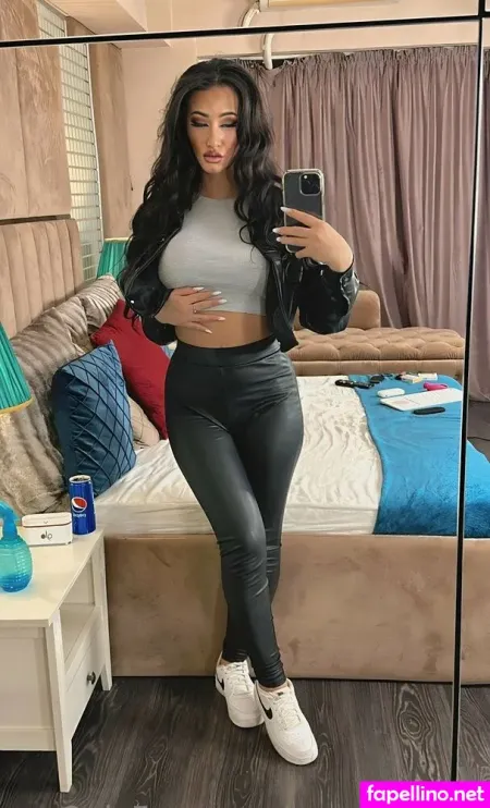 Xoeviemae OnlyFans Thumbnail #OF9Iy1S2w4