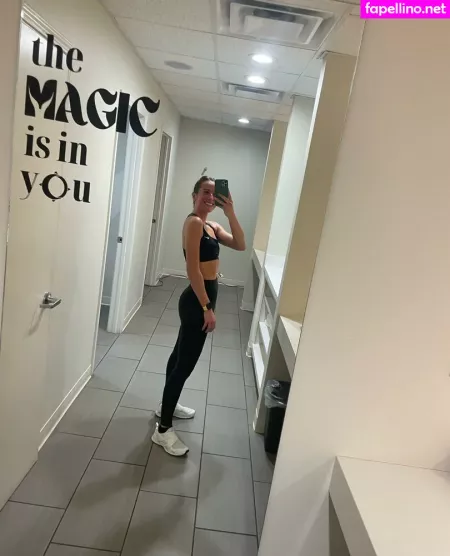 Xogabby OnlyFans Thumbnail #Izno0xWVou