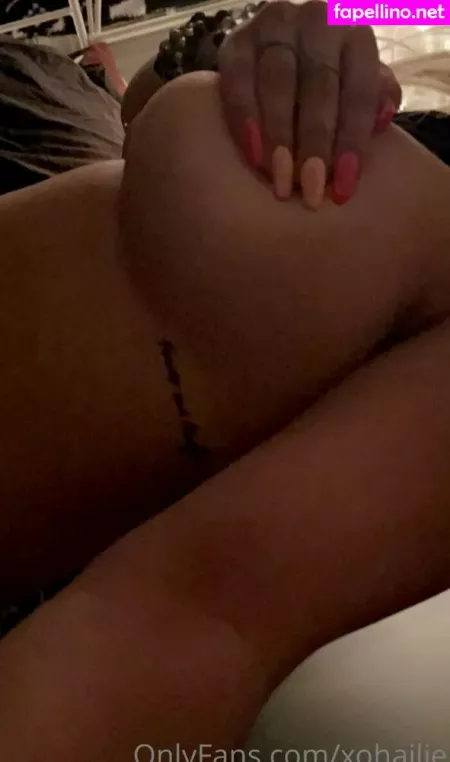 Xohailie OnlyFans Thumbnail #i2ZB9LnjrK