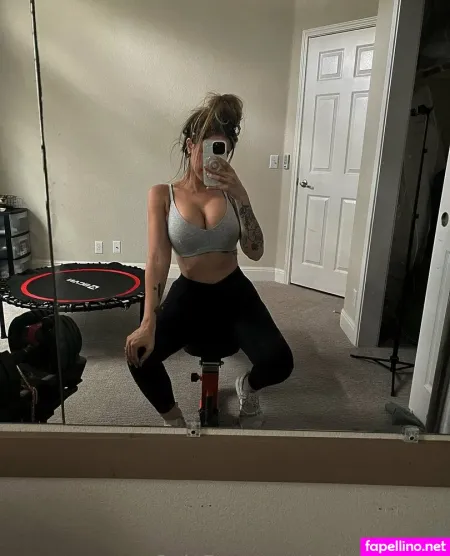 Xohollypaige OnlyFans Thumbnail #ACarawyQ3y