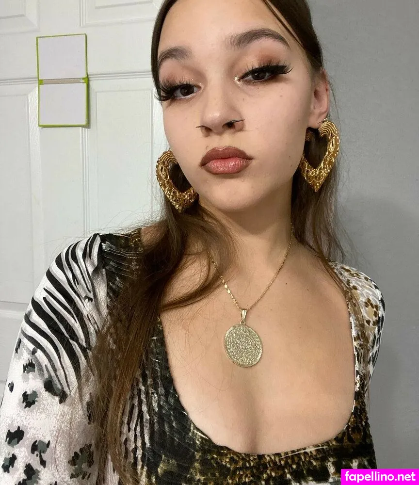 isa.longaniza, isalonganiza Nude Leaked OnlyFans Photo #hxFhSUoy30