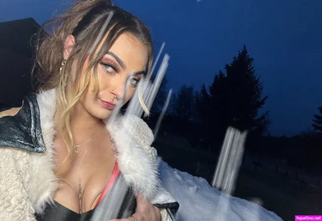 Xokassiaxo OnlyFans Thumbnail #1yIIoZOBIj