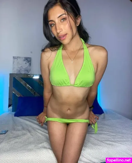 Xolaurawht OnlyFans Thumbnail #v9PoiKWhGo