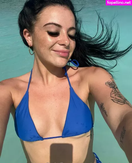 Xolaylarosee OnlyFans Thumbnail #AQ6d7bMlGK