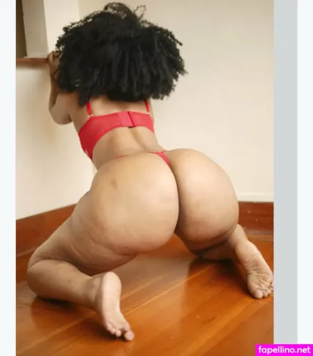 Xoli Mfeka 1 OnlyFans Thumbnail #ev4CnUMWK3