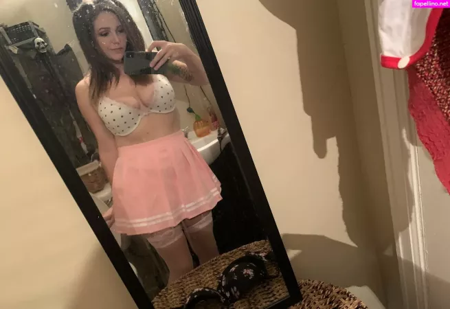 Xolittleladyxo OnlyFans Thumbnail #D1DWcts5U6