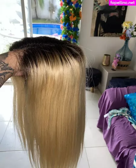 Xomarym OnlyFans Thumbnail #4OS5ZppHOI