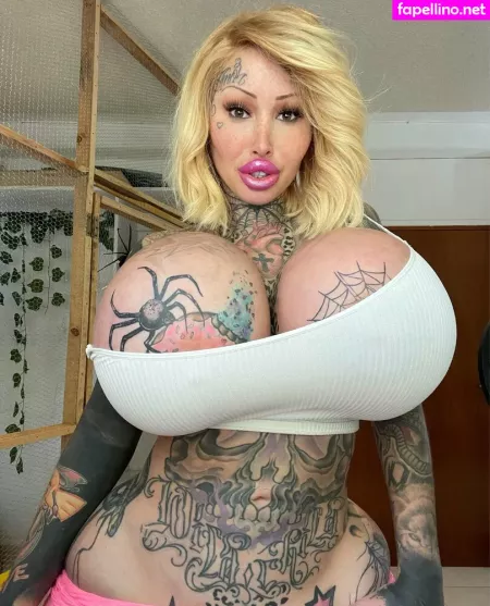 Xomarym OnlyFans Thumbnail #IMKyt5dpcf