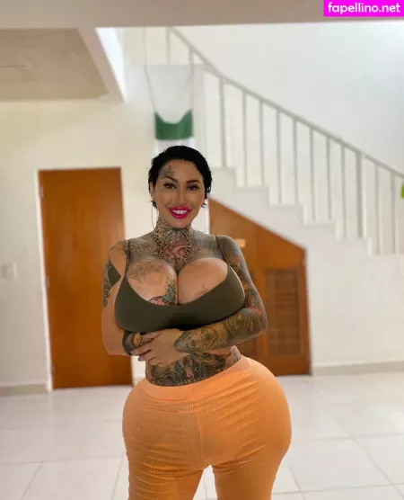 Xomarym OnlyFans Thumbnail #U3MpP7dann