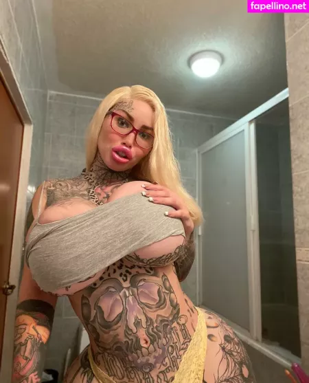 Xomarym OnlyFans Thumbnail #i3GiqRDbHk