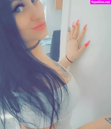 Xomaryyeox OnlyFans Thumbnail #0LSpMDeIDr