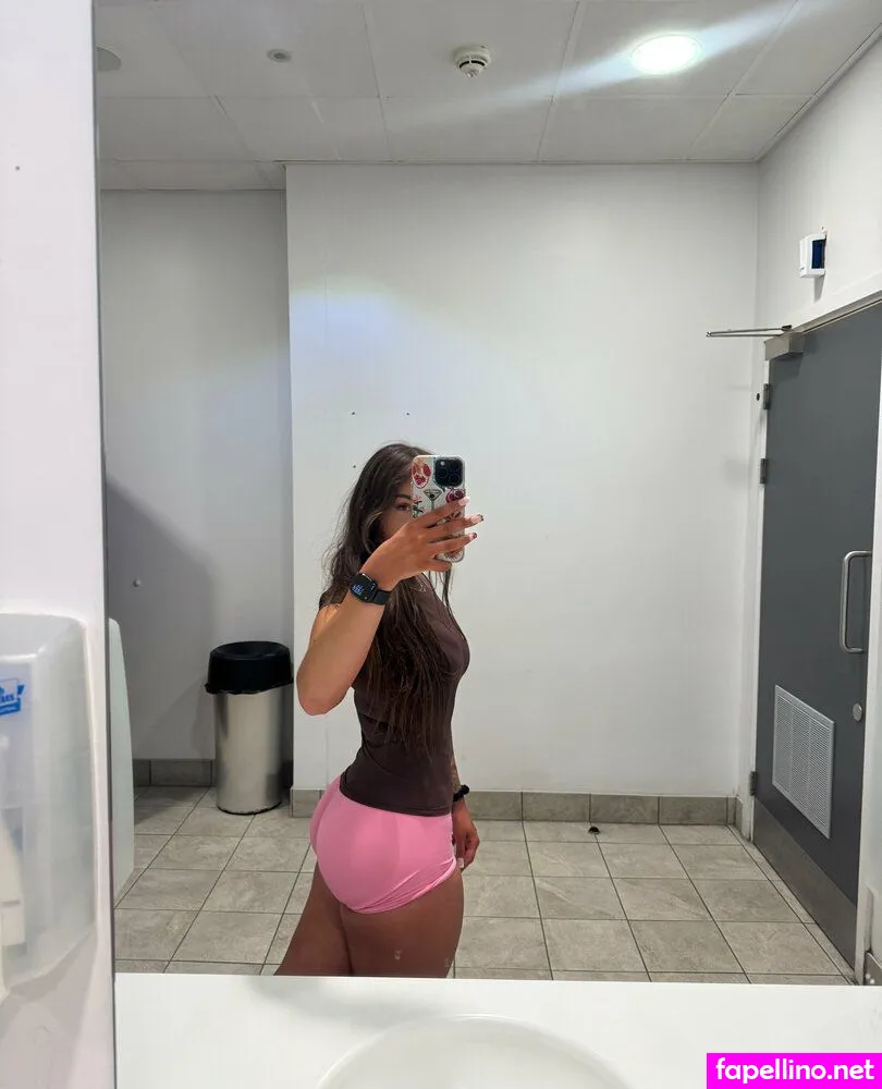 xomills.x, xomills00 Nude Leaked OnlyFans Photo #uKSUmDmJPp