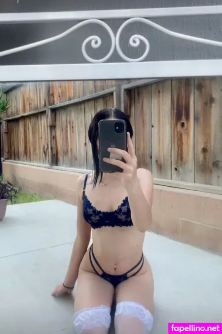 Xoprincess April3 OnlyFans Thumbnail #t3JGzcoUGC