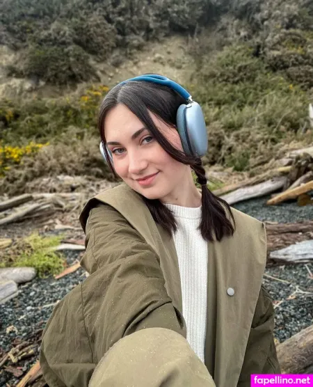 Xorosedaily OnlyFans Thumbnail #0IioFVB2UN