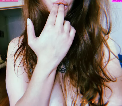 Xoshanna OnlyFans Thumbnail #1R8AfnDdLU