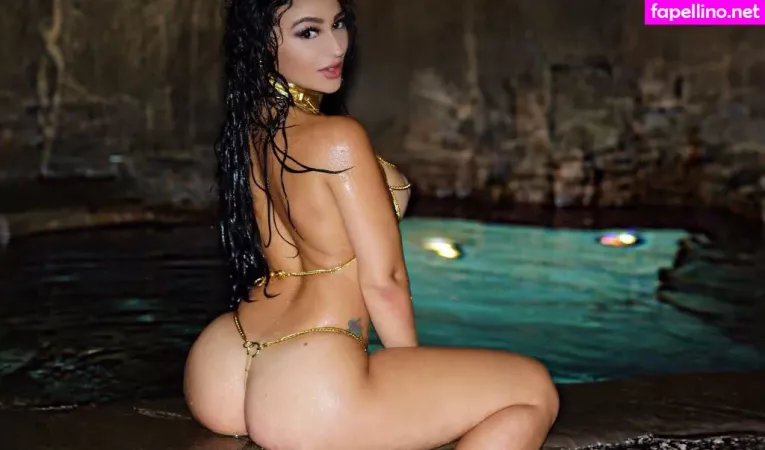 Xoticesmeralda OnlyFans Thumbnail #mobwVY1TkF