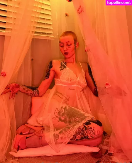 Xovalerie5150 OnlyFans Thumbnail #gBoNBeUxLM