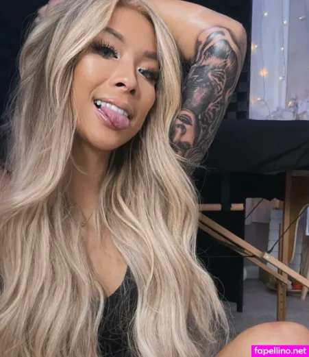 Xoxo Bambifit OnlyFans Thumbnail #ux1XbMRghh