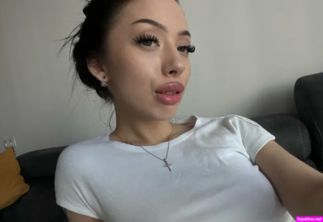 Xoxo Chloee OnlyFans Thumbnail #23X8aGsG6j