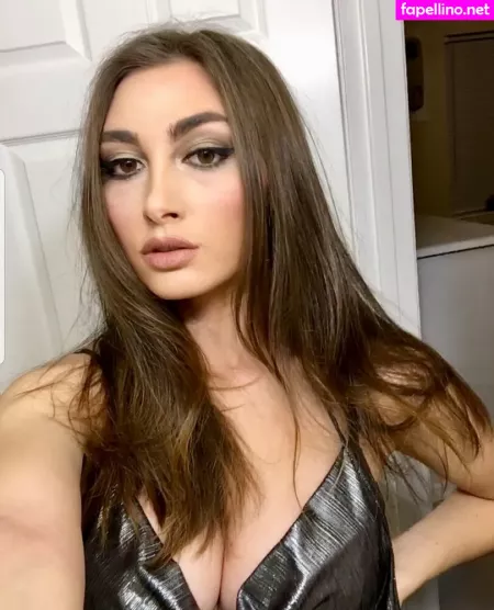 Xoxokelss OnlyFans Thumbnail #NiigTtln7L