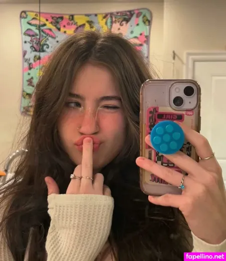 Xoxoli1y OnlyFans Thumbnail #aP2dm1NVrm
