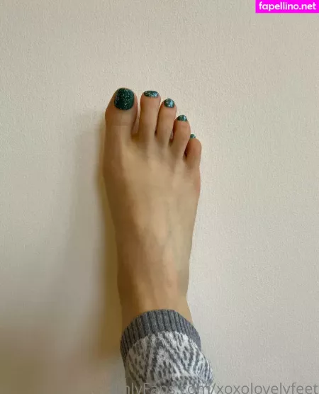 Xoxolovelyfeet OnlyFans Thumbnail #JAvn9H5dUN