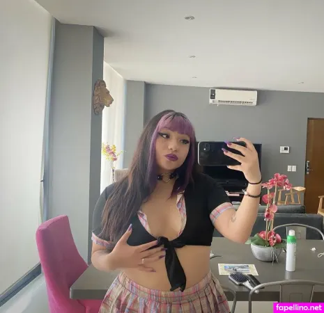 Xoxomilafree OnlyFans Thumbnail #1M8fVdnJGU