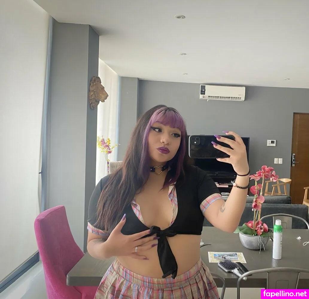 ourhighlandfarmandlotsofgrace, xoxomilafree Nude Leaked OnlyFans Photo #1M8fVdnJGU