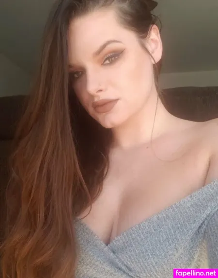 Xoxoreneexo OnlyFans Thumbnail #e2Kfp7aVYA