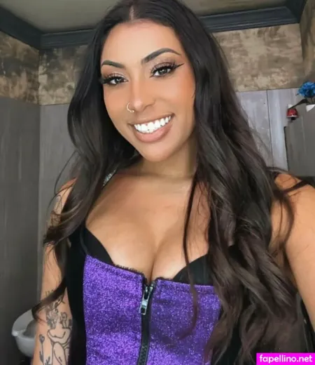 Xoxoviolet256 OnlyFans Thumbnail #kYtnmWMzN5