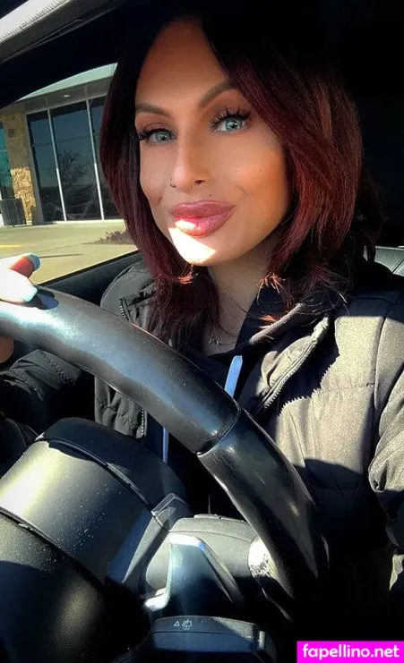 Xprettysmilex OnlyFans Thumbnail #7e0Aykf4RD