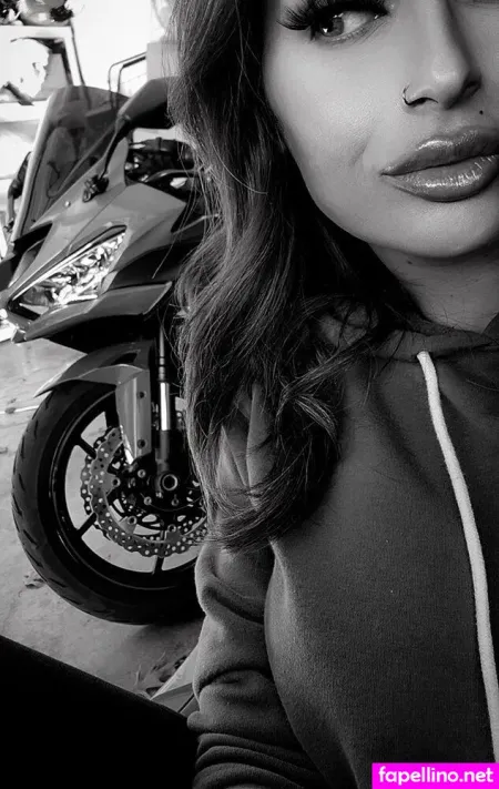 Xprettysmilex OnlyFans Thumbnail #q8IBVuxcrr