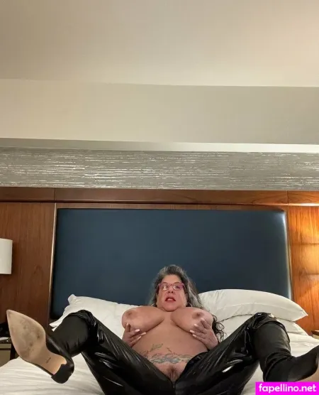Xratedwife OnlyFans Thumbnail #Opby3Dkevz