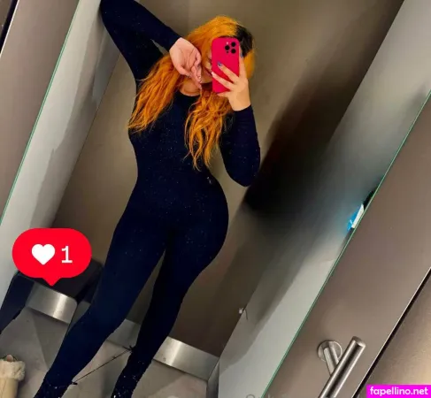 Xroberta OnlyFans Thumbnail #bHHpvwzyOM