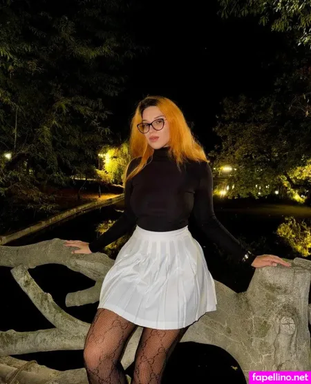 Xroberta OnlyFans Thumbnail #ssSbbJ5LMr