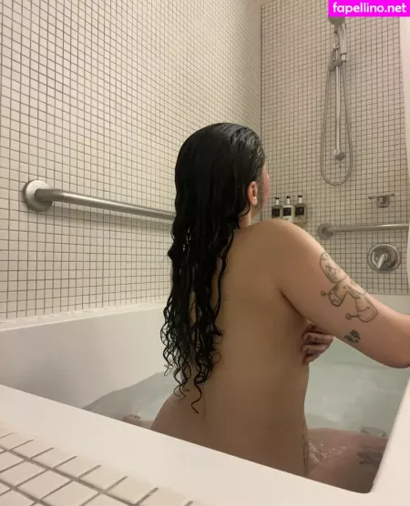 Xsapphiresirenx OnlyFans Thumbnail #XBEdo4yTMo