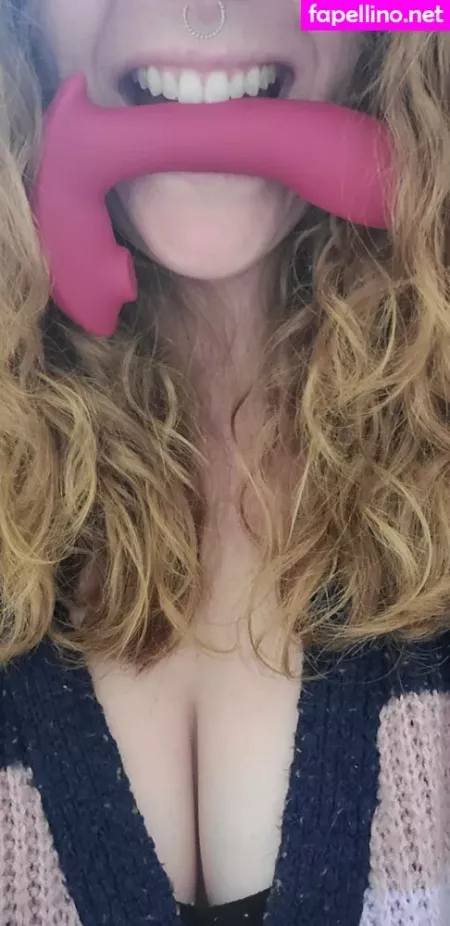 Xsarabellumx OnlyFans Thumbnail #LDGEhsmrQk