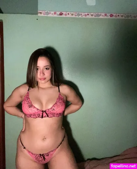 Xsophiiaa OnlyFans Thumbnail #3VBUhol0of