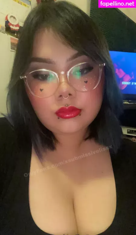 Xsubmissivelissx OnlyFans Thumbnail #5f1T53DVgM